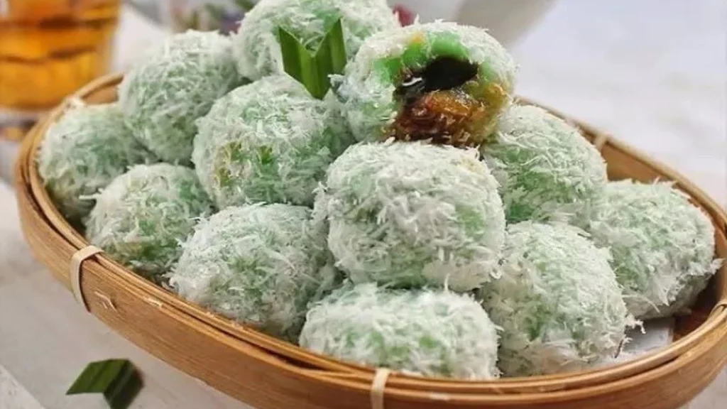 Jajanan Tradisional Indonesia: Lezat dan Sehat untuk Dinikmati
