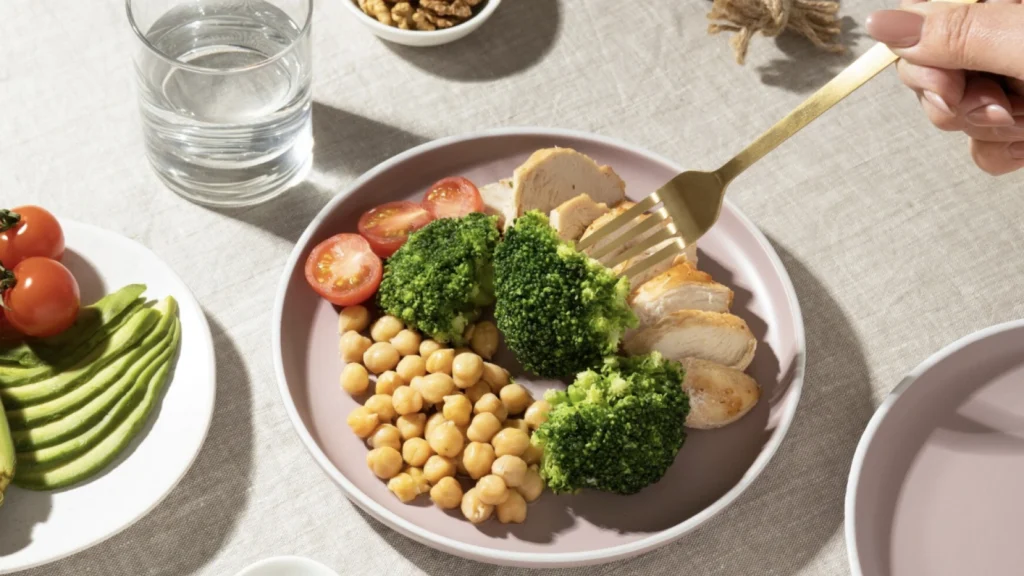 Mengadopsi Gaya Hidup Plant-Based: Panduan Praktis untuk Pemula