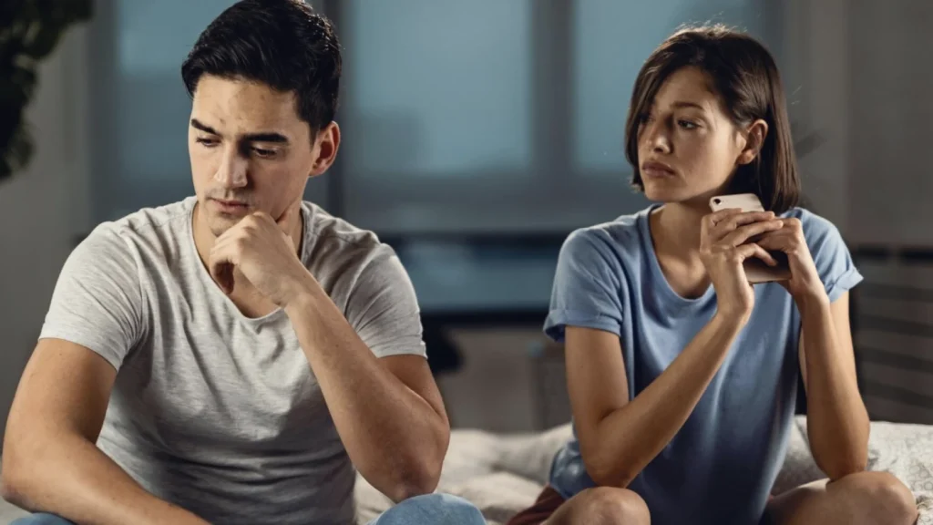 Ghosting: Fenomena yang Mengguncang Hubungan Interpersonal di Era Digital