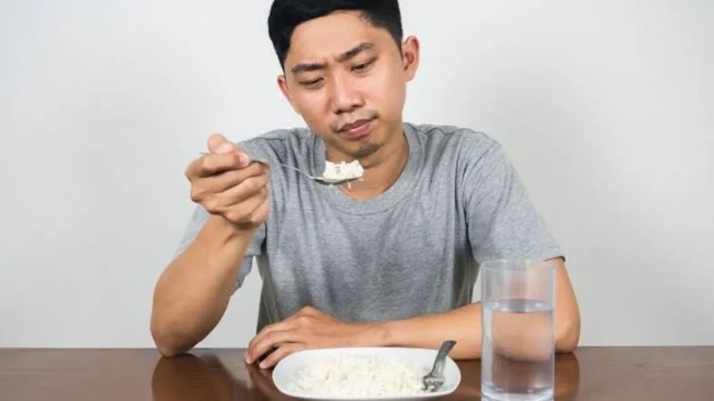 Bahaya Menunda Makan di Tengah Kesibukan