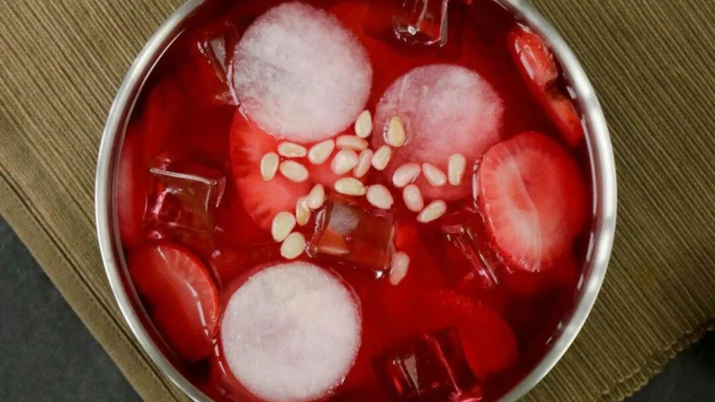 Omija: Minuman Tradisional Korea yang Viral di Indonesia